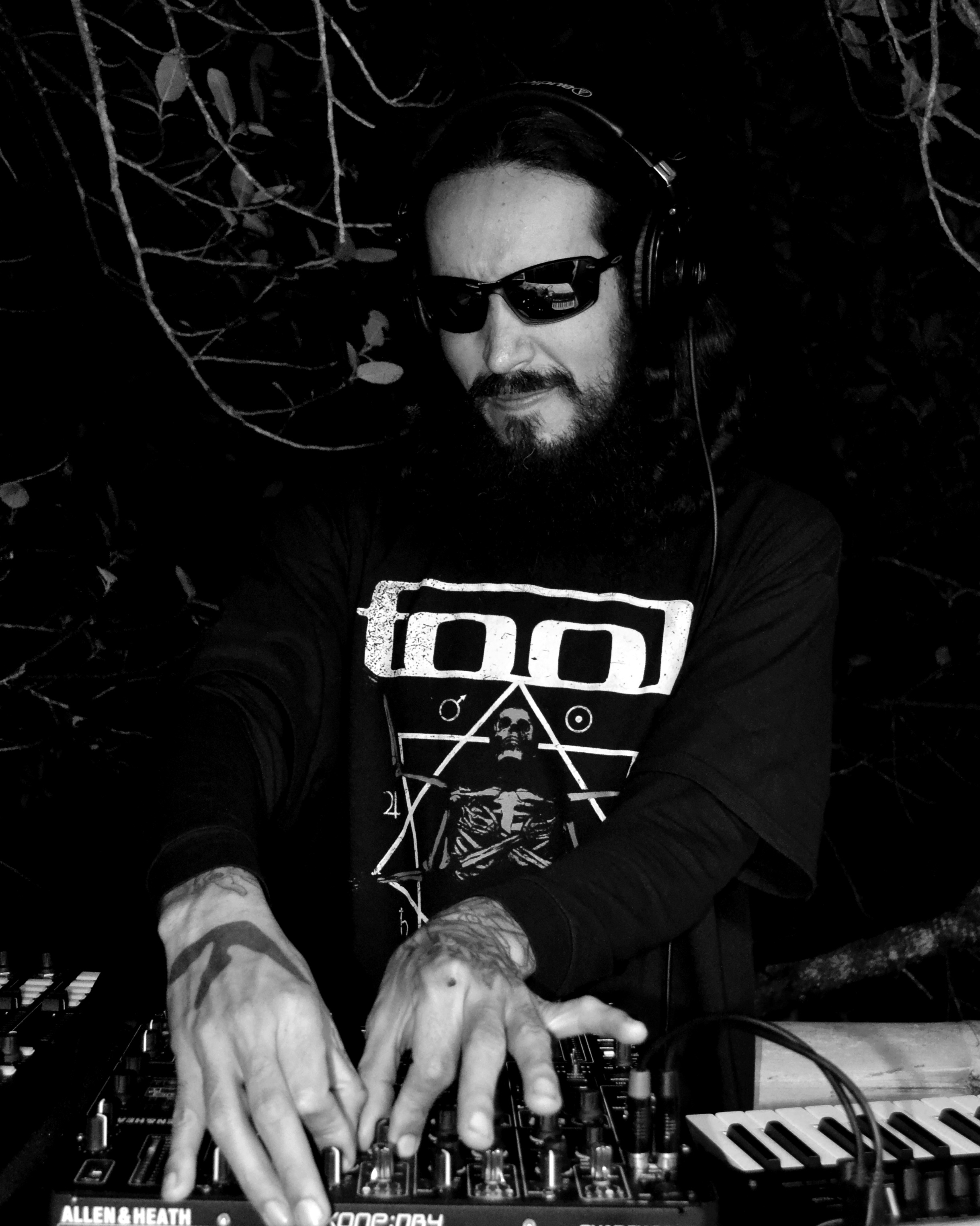 Go to sound cloud artist